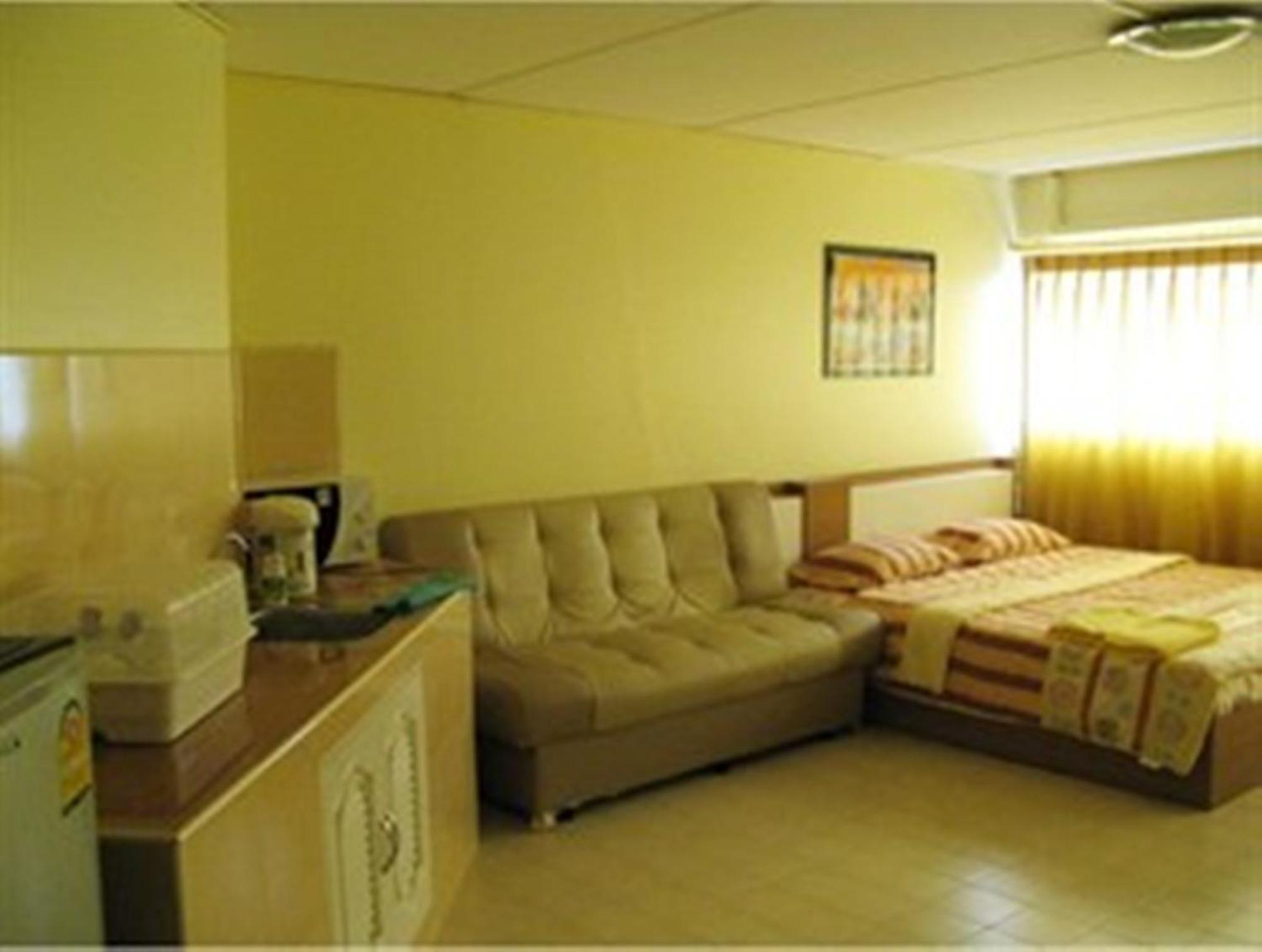 Sk Muang Thong Thani Bangkok Rum bild